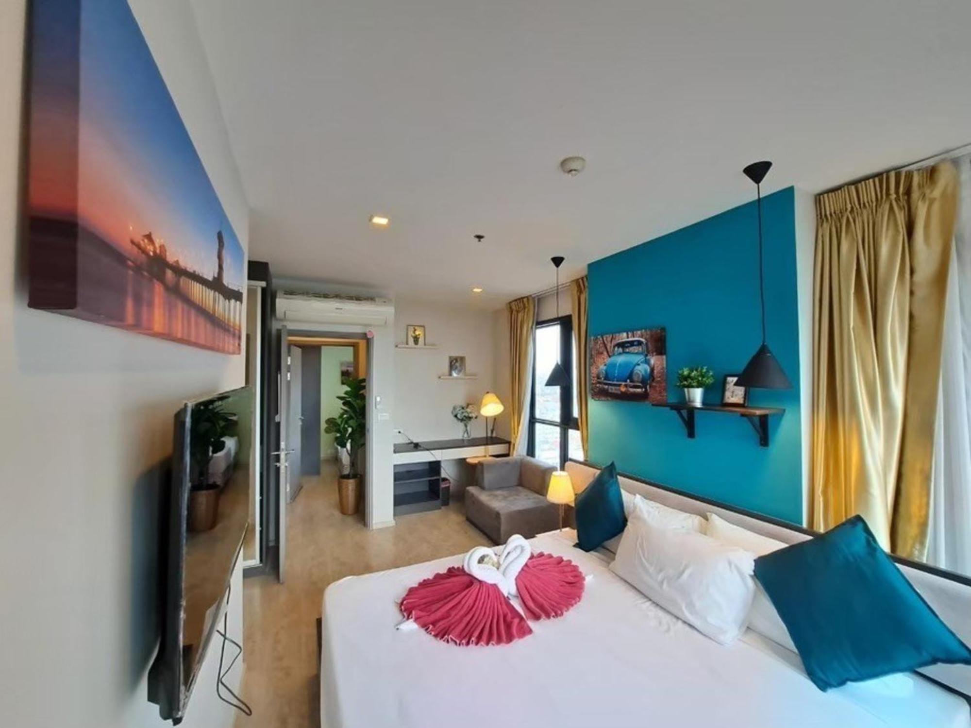 The Base Central Pattaya By Mickey Екстериор снимка